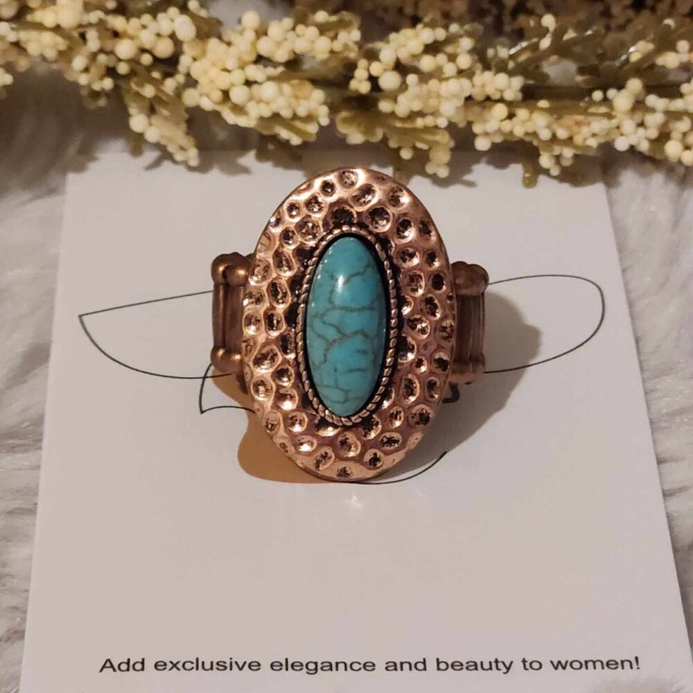 Blue Colored Stone on Hammered Copper Ring Adjustable Stretch Band
